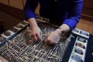 Hands on weaving